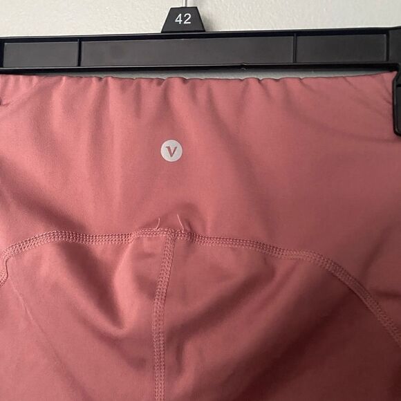 Velocity athletic leggings with pockets size small - Picture 3 of 6